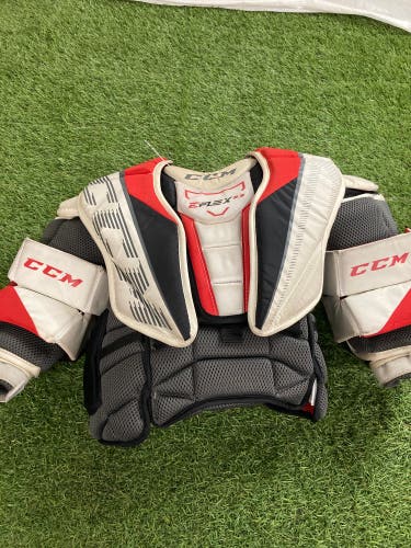 Junior Small / Medium CCM EFLEX 5.5 Goalie Chest Protector (Used)