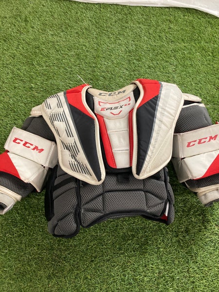Junior Small / Medium CCM EFLEX 5.5 Goalie Chest Protector (Used)