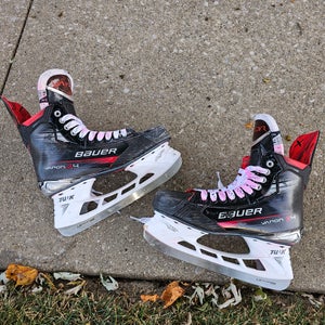 Bauer Vapor 4 Hockey Skates 9.5 (Used)