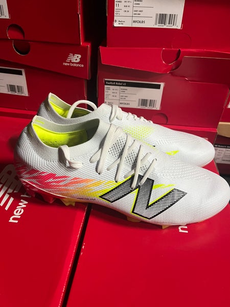 Size M 9.0 (W 10.5) New Balance Furon Elite FG V8  Cleats