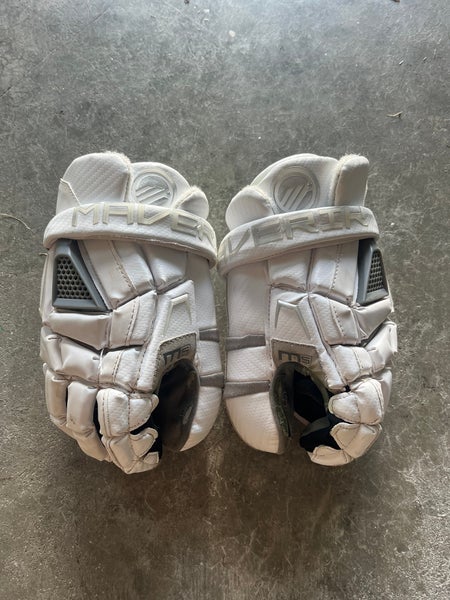 Maverik M5 Lacrosse Goalie Gloves Small 10" (Used)