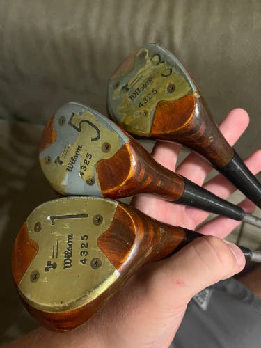 Men's 2000 Wilson Right Handed Fairway Wood 3 Wood (Used)