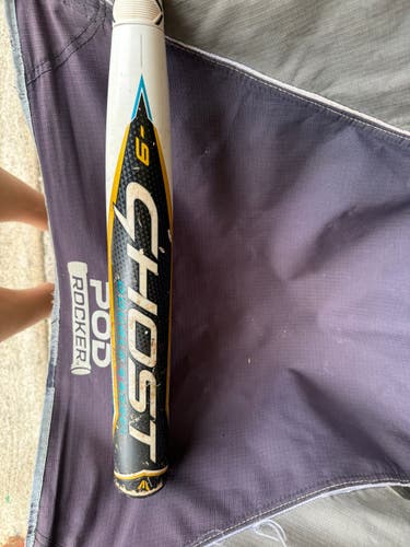 2023 Easton Ghost Composite Bat (-9) 24 oz 33" (New)