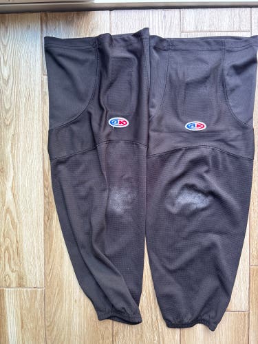 Black Intermediate Medium Athletic Knit Socks (Used)