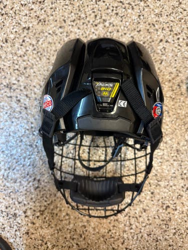 Medium CCM Helmet (Used)