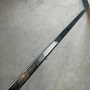 P88M 77 Flex Senior Bauer Hyperlite Left Hand Hockey Stick Pro Stock (Used)