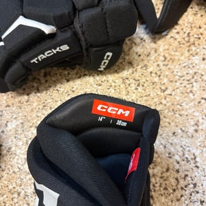 CCM Gloves 14" Pro Stock (Used)