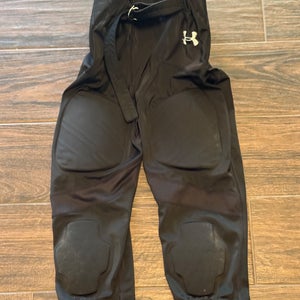 Under Armour Integrated Football Pants-Men’s Small