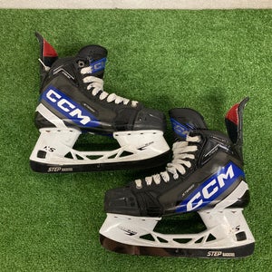 Senior CCM Jetspeed XTRA SE Hockey Skates Regular Width 7 (Used)