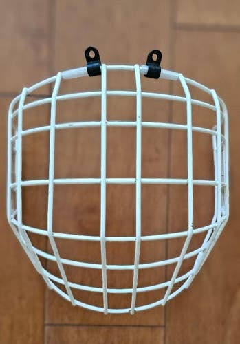 Senior Itech Hockey Face Mask (Used)