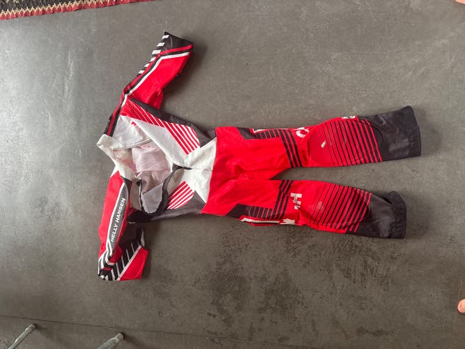 Men's XL Helly Hansen Ski Suit (Used)