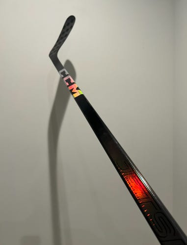 Senior CCM JetSpeed FT8 Pro, Right, P90TM, Flex 70, Black Color (New)