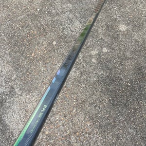 Warrior Covert QR6 PRO Pro Stock Hockey Stick Right W28 80 FLEX 14387