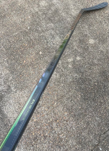 Warrior Covert QR6 PRO Pro Stock Hockey Stick Right W28 80 FLEX 14387