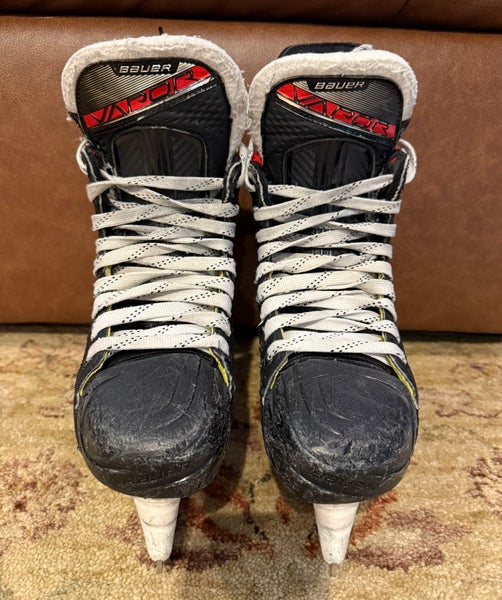 Bauer Vapor 2X Pro Hockey Skates Regular Width Size 4 (Used)