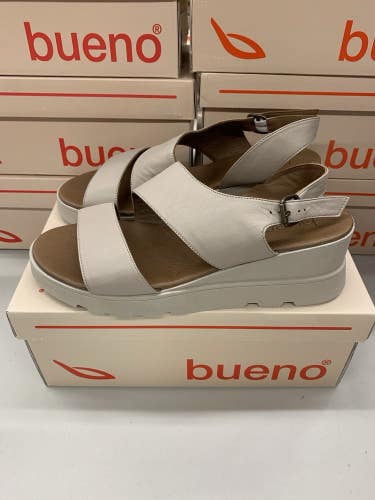 Bueno Footwear Gianna Sandal Light Grey Women's Size 39 40 B2412