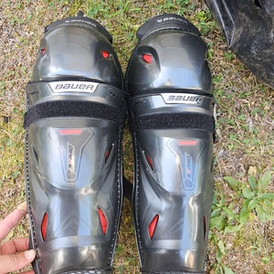 Intermediate Bauer Vapor 3X Pro 13" Shin Pads (New)