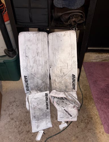 34" Bauer M5 Pro Regular Goalie Full Set (Used)