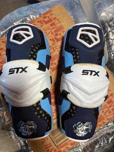 UNC Large Adult STX Arm Pads (New)
