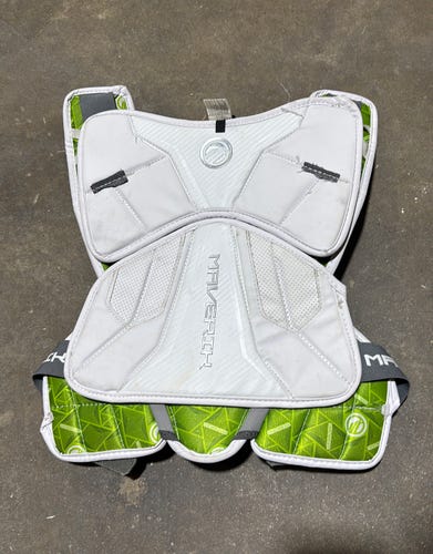 Medium Adult Maverik M5 Shoulder Pads (Used)