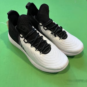 New Men's Size M 11.0 (W 12.0) Under Armour Harper Turf Shoes