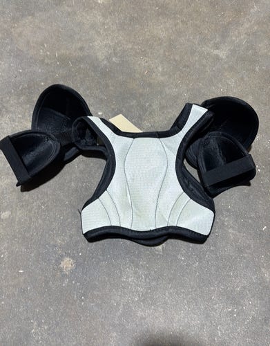 Small Youth CCM LTP Shoulder Pads (Used)
