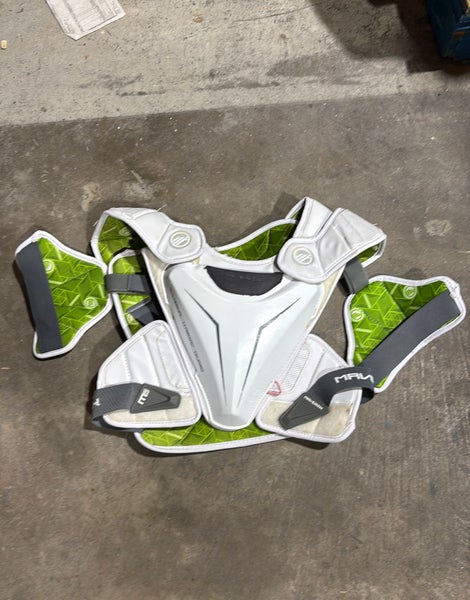 Large Adult Maverik M5 Shoulder Pads (Used)