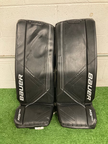 Black Small Intermediate Bauer Supreme M5 Pro Goalie Leg Pads (Used)