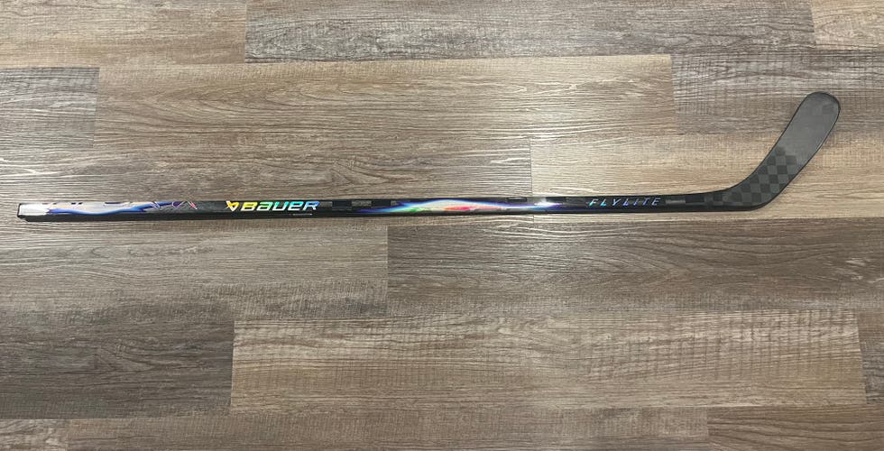 Senior Bauer Vapor FlyLite Left Hand Hockey Stick P90TM (Used)