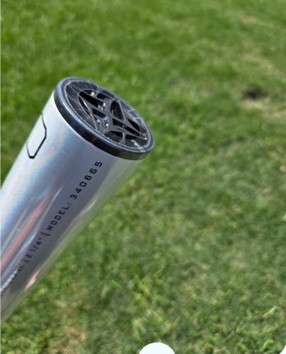 2025 Mizuno CRBN Pro Composite Bat (-10) 22 oz 32" (New)