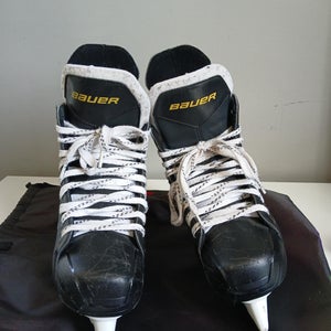 Bauer Hockey Skates Regular Width Size 6 (Used)