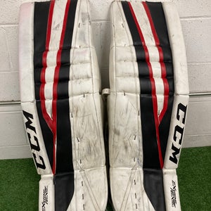 White 35" Senior CCM Extreme Flex II 860 Goalie Leg Pads (Used)