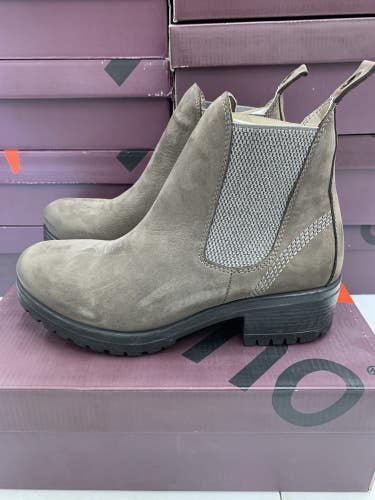 Bueno Footwear Florida Boot Gray Nubuck Women's Size 38 39 40 41 B1859