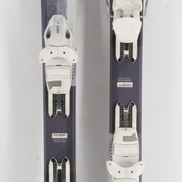 Elan Snow Women's Skis with Bindings - 152 cm Used
