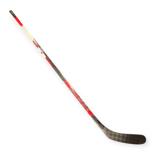 Bauer Vapor Hyperlite Right Handed 55 Flex Hockey Stick P46 Pro Stock - Team Canada (New)