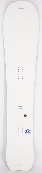 Gnu Hyper Snowboard - 157 cm Used