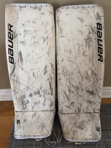 35" Bauer Supreme 2S Pro Goalie Leg Pads (Used)