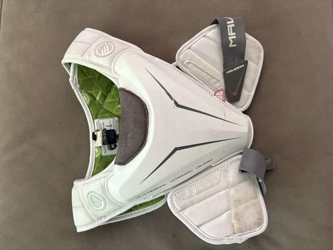 Large Adult Maverik M5 Shoulder Pads
