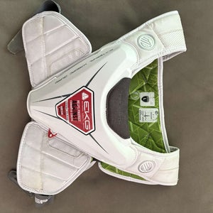 Large Adult Maverik M5 Shoulder Pads