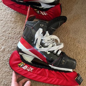 CCM JetSpeed FT4 Pro Hockey Skates Regular Width 6 (Used)