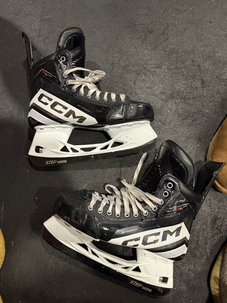 2024 CCM JetSpeed FT6 Pro Hockey Skates 9 (Used)