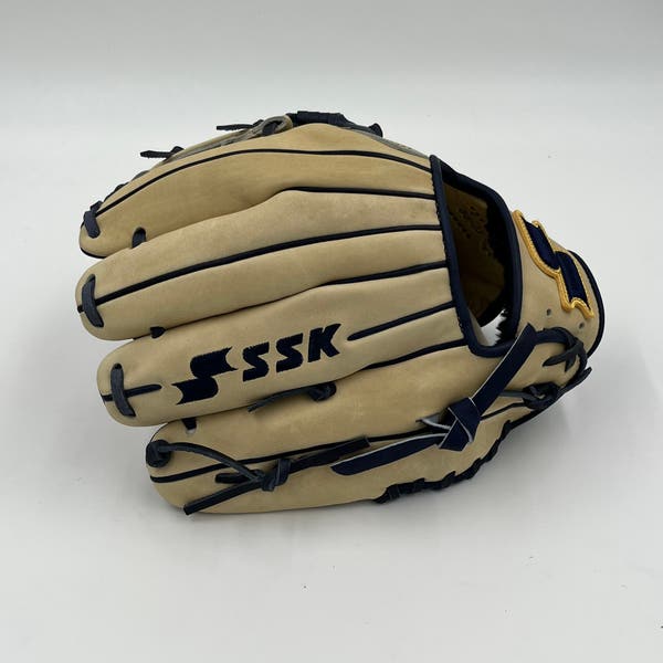 SSK Z7 Specialist 11.5 Baseball Glove | SidelineSwap | Buy and