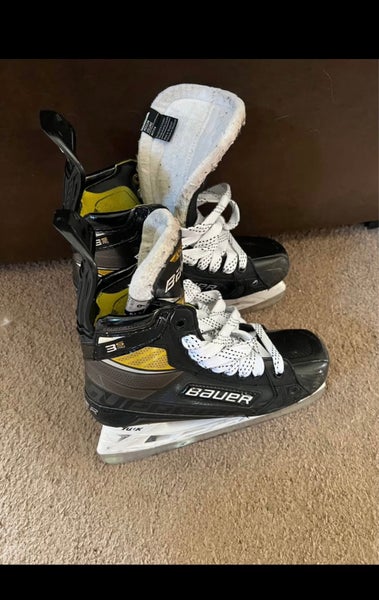 Bauer Supreme 3S Pro Hockey Skates Regular Width 6 (Used)