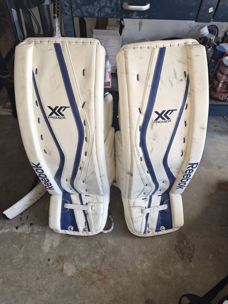 35" Reebok Premier XLT Pro Goalie Leg Pads (Used)