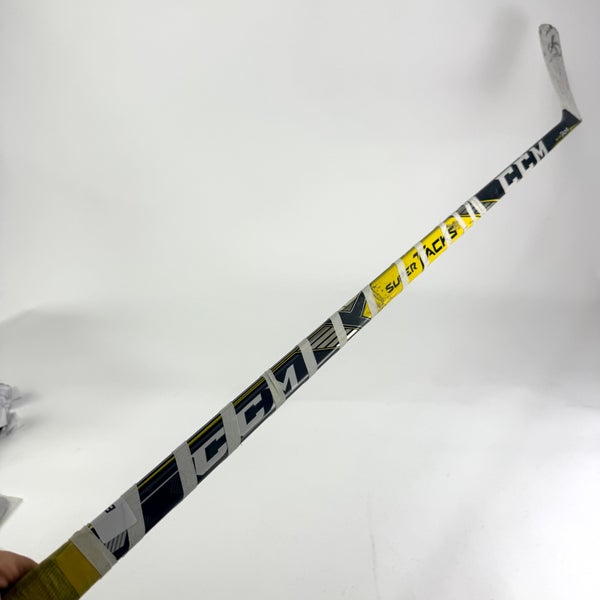 Used Left CCM Super Tacks | 75 Flex P38 Curve Grip | E630