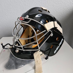 Senior Large Bauer Profile 950 Goalie Mask