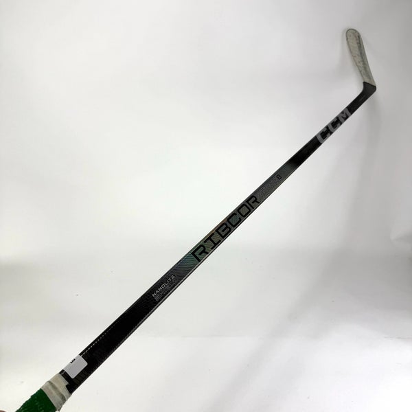 Used Left CCM Ribcor Trigger 8 Pro | 70 Flex P92 Curve Grip | E611