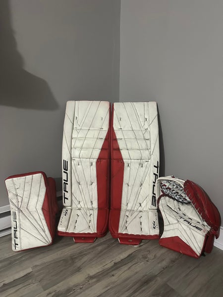 34" True Catalyst PX3 Regular Goalie Full Set Pro Stock (Used)