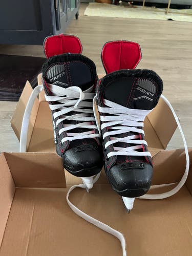 Like New Bauer NS LTP Hockey Skates - Size 11