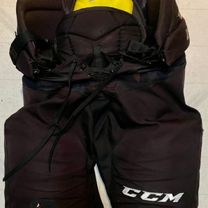 Men's Senior Medium+1 CCM HPTK Hockey Pants Pro Stock (Used)